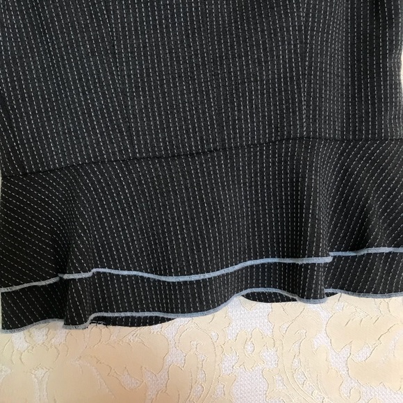 Pretty button up vest - size small - Picture 7 of 7